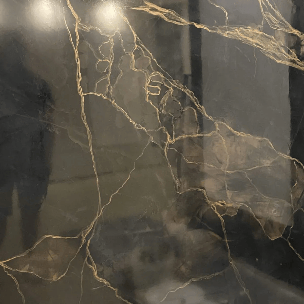 Signature polished finish